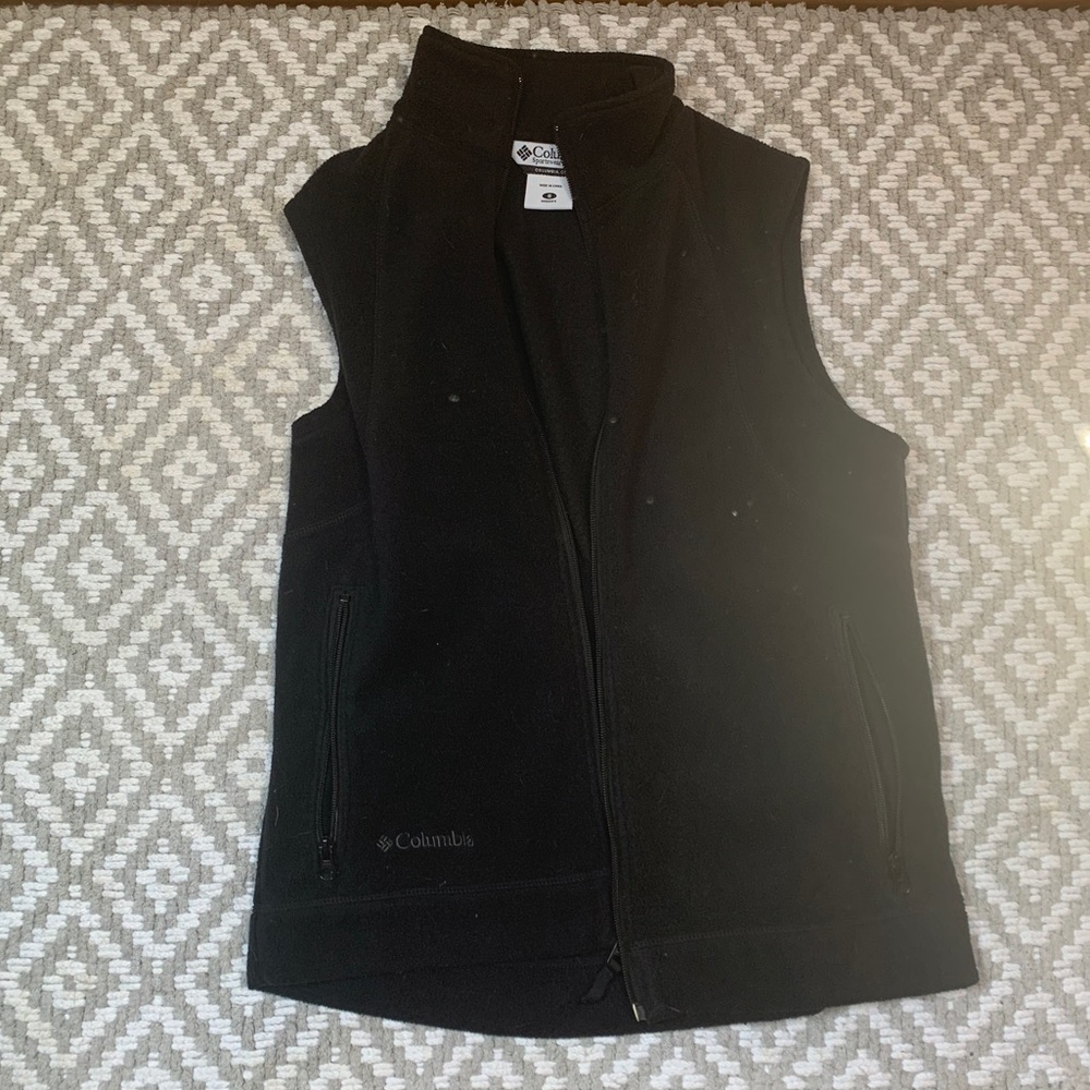 Columbia fleece vest